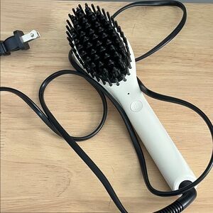 Instyler Straight Up Mini Hair Straightening Brush